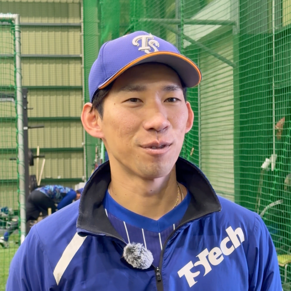 三口 英斗 選手