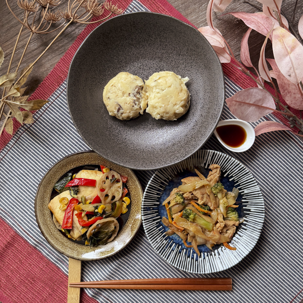 鶏軟骨入りジャンボ焼売と鯖オイスター炒めの和風プレート