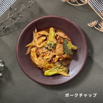 ポークチャップと魚介のライトプレート