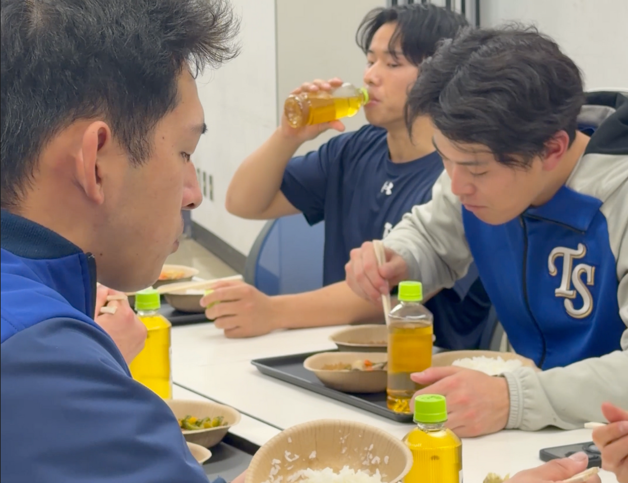 日々の栄養サポート